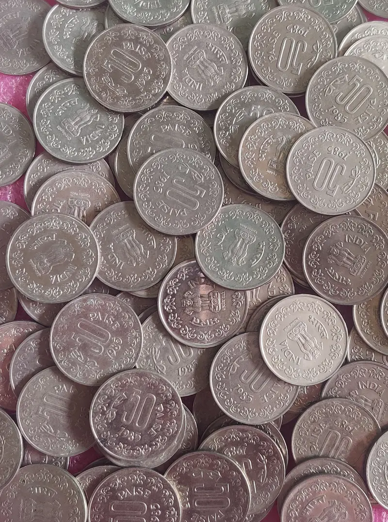 50 Paise Copper Nickel Coin UNC  (80`s) ( 1984 - 1990 ) - 50