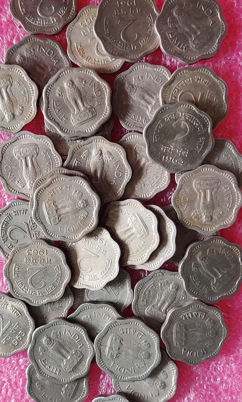 2 Naya Paise Copper Nickel Coin 8 Scalloped UNC ( 1957-1964 ) , India - 50