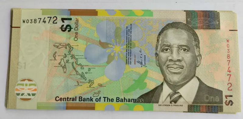 BAHAMAS  DOLLAR $1 - UNC & MINT CONDITION (2016) - 1