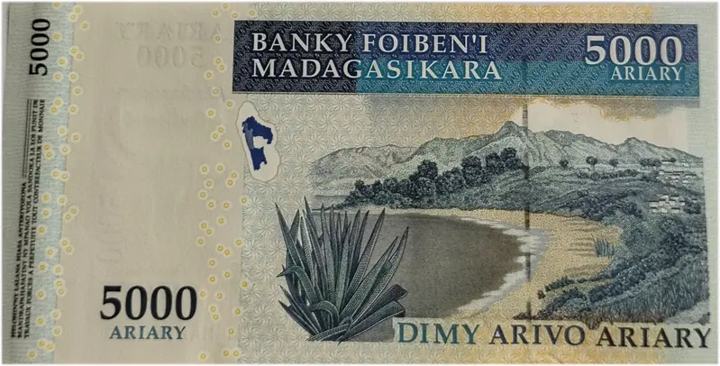 MADAGASCAR - 5000 ARIARY - UNC & MINT CONDITION (2020) - 1