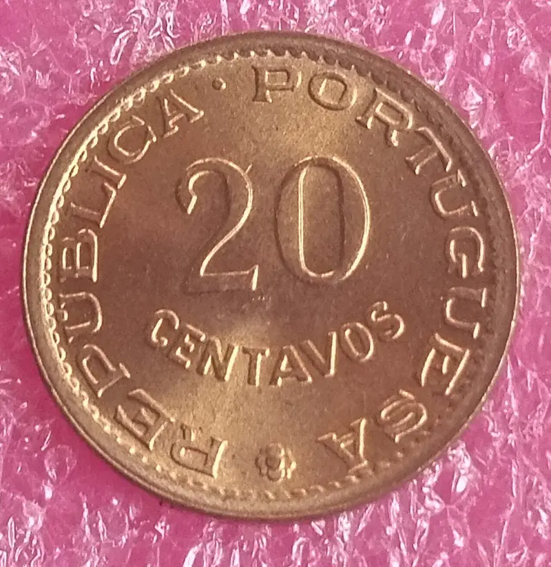 MOZAMBIQUE - 20 CENTAVOS - UNC MINT CONDITION - 1