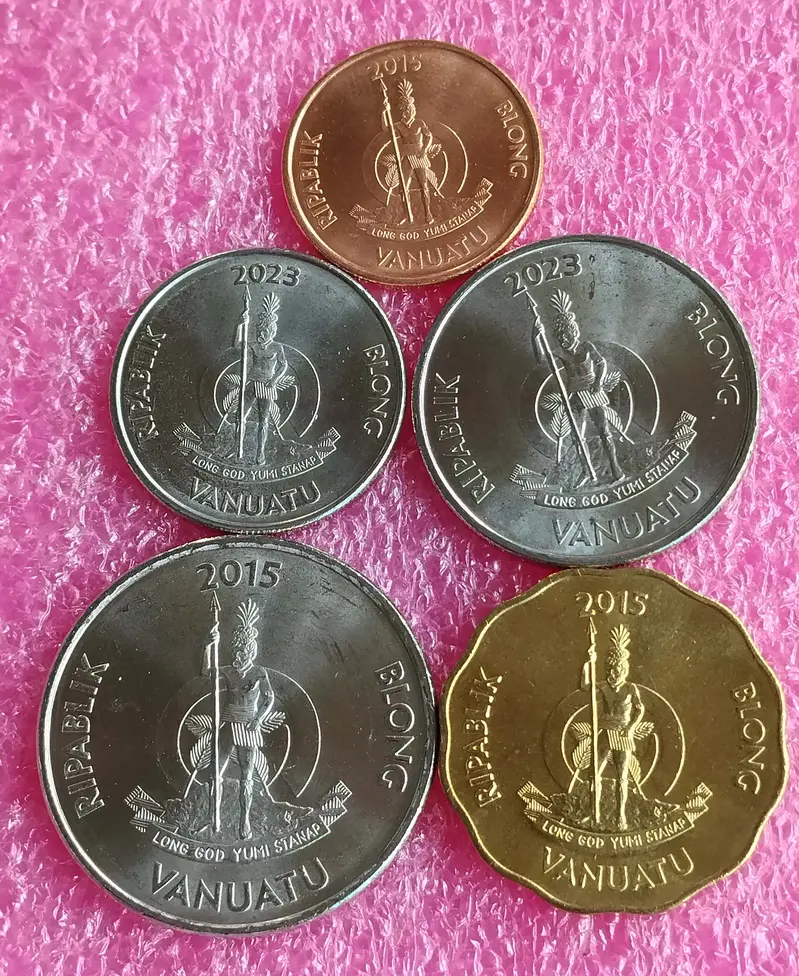 VANUATU - 5 x DIFFERENT COINS SET - UNC & MINT CONDITION  - 1