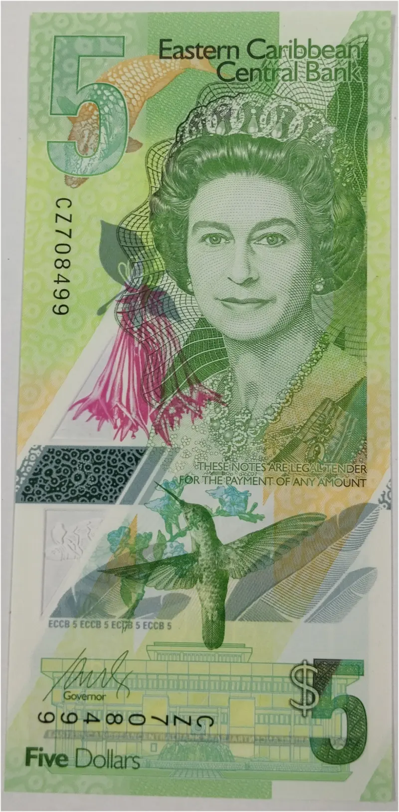 EAST CARIBBEAN - 5 DOLLAR - POLYMER NOTE - GEM UNC MINT CONDITION - 1