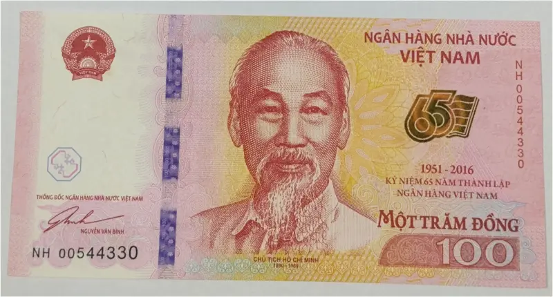VIETNAM - 100 DONG COMMEMORATIVE - UNC CONDITION (2016) - 1
