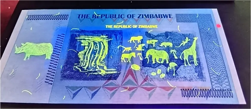 ZIMBABWE - 100 TRILLION DOLLARS - UNC MINT CONDITION - UV LIGHT PROPERTY - 1
