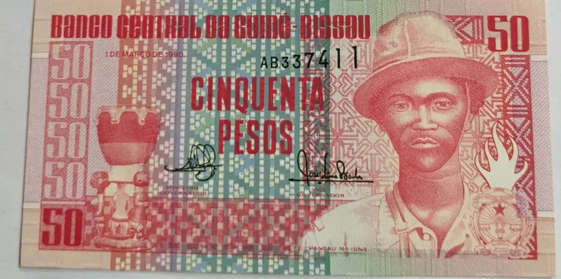 GUINEA BISSAU - 50 PESOS - UNC & MINT CONDITION (1990) - 1
