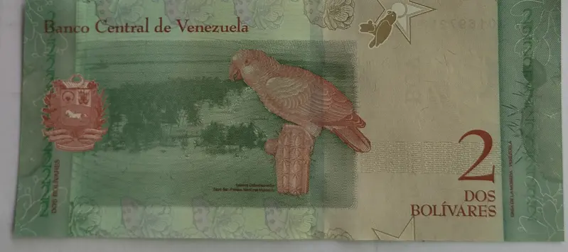 VENEZUELA - 2 VENEZUELAN BOLIVAR - UNC & MINT CONDITION ( 2018 ) - 1