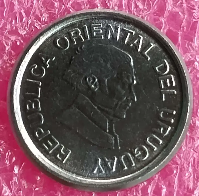 URUGUAY - 10 CENTESIMOS COIN - BUNC CONDITION  (1994) - 1