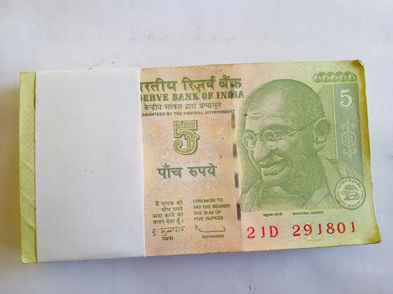 R5 Gandhi 100 Notes Serial Bundle - R5 Gandhi Bundle