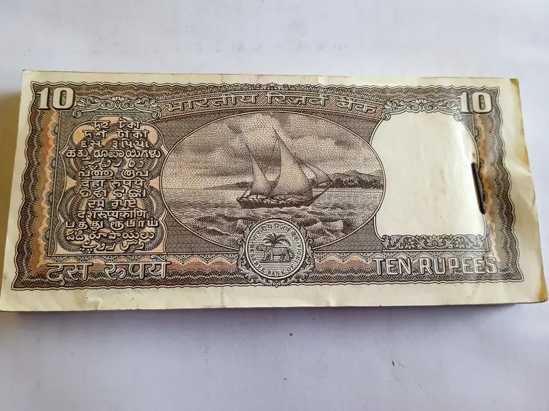 R10 Black Boat 100 Notes Serial Bundle - R10 Black Boat Bundle