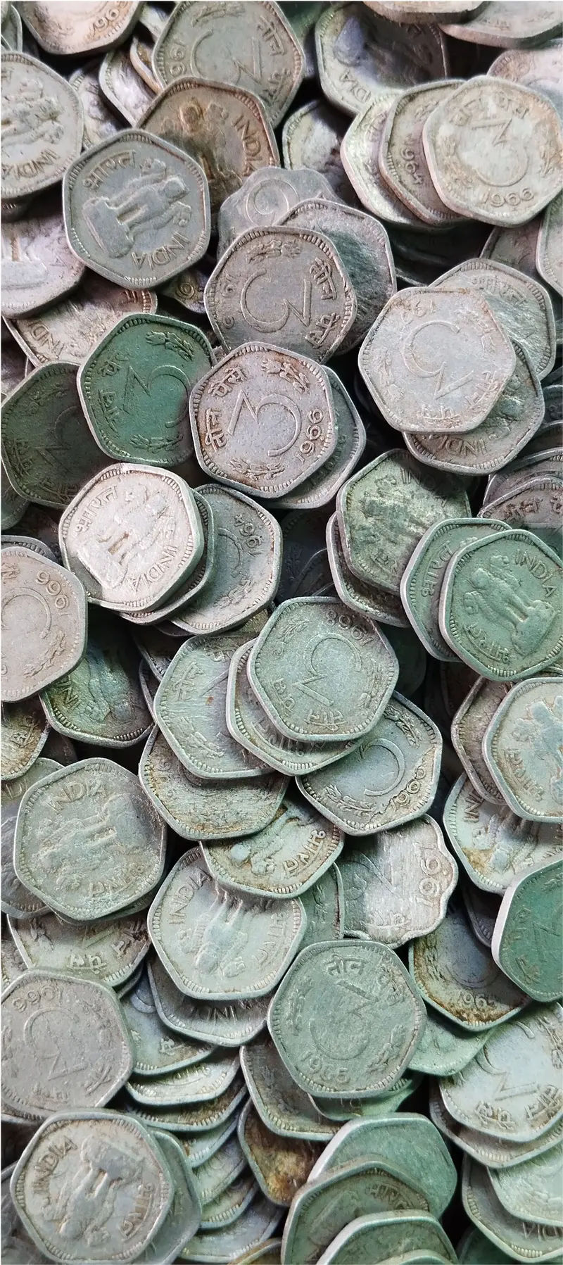2 Paisa" coin. It was a standard circulation coin of the Republic of India. 