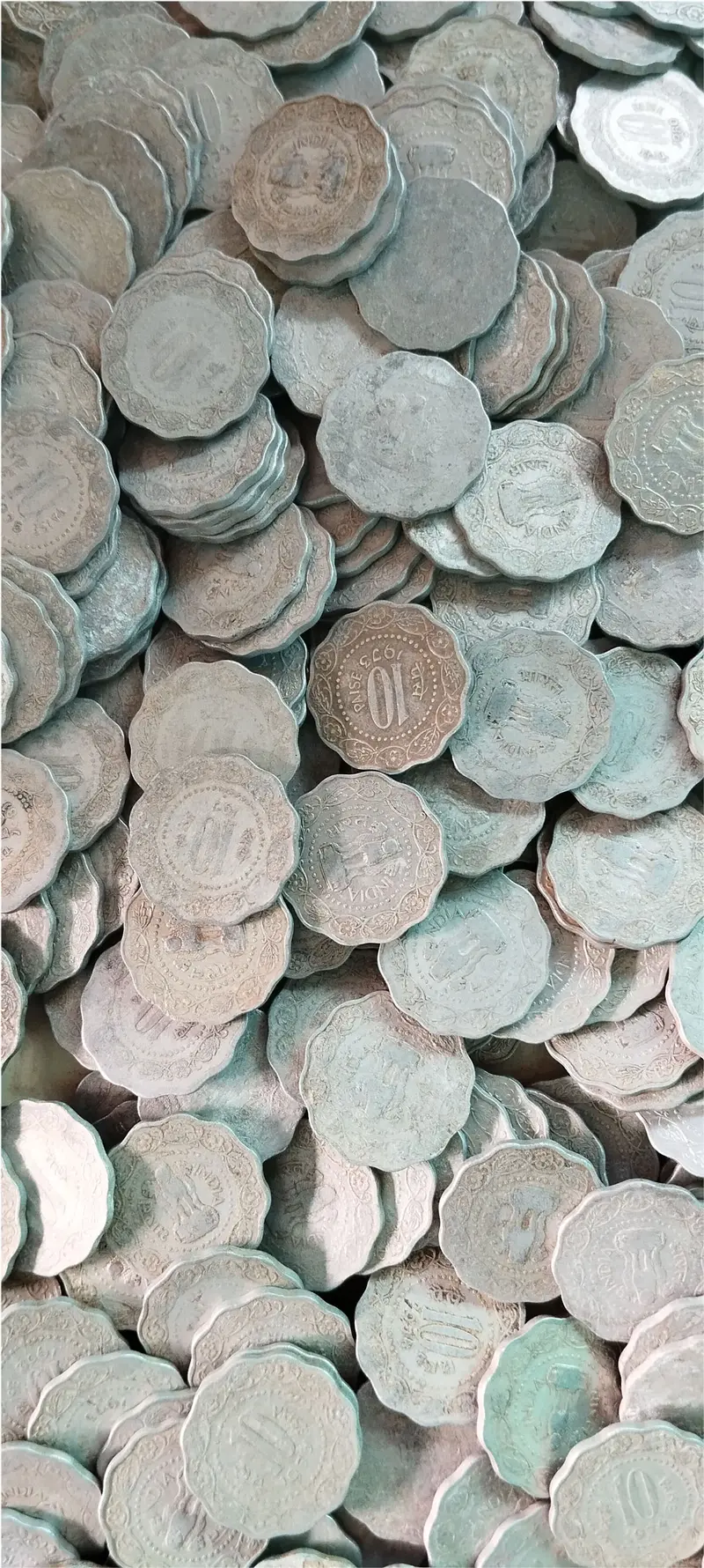 2 Paisa" coin. It was a standard circulation coin of the Republic of India. 
