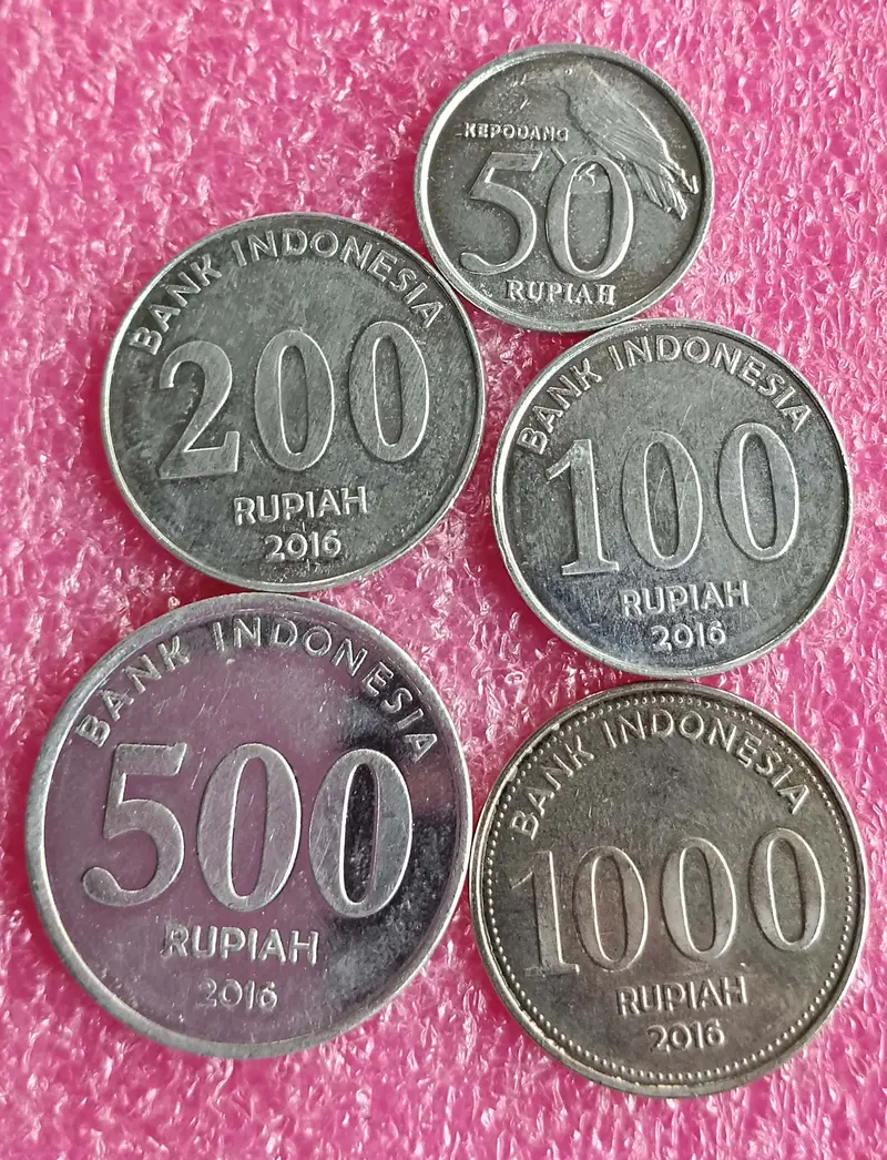 foreign-coins-unc