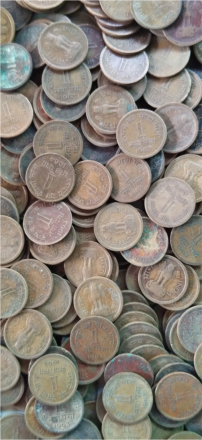 2 Paisa" coin. It was a standard circulation coin of the Republic of India. 