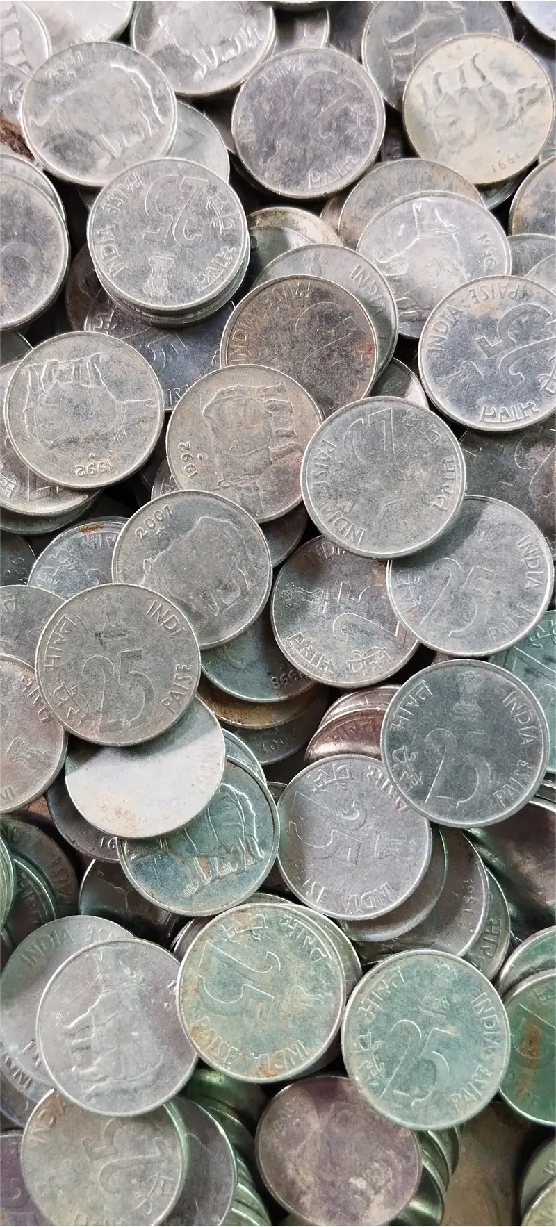 2 Paisa" coin. It was a standard circulation coin of the Republic of India. 